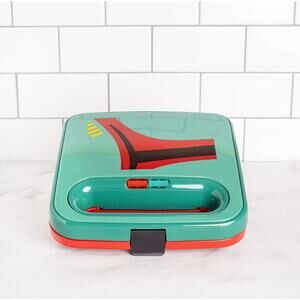 WM2-SRW-BBF Star Wars Boba Fett Double-Square Waffle Maker, 9" x 9", Green